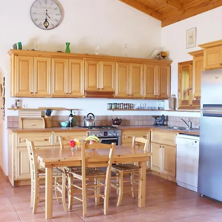 Villa The Olive Farm *
